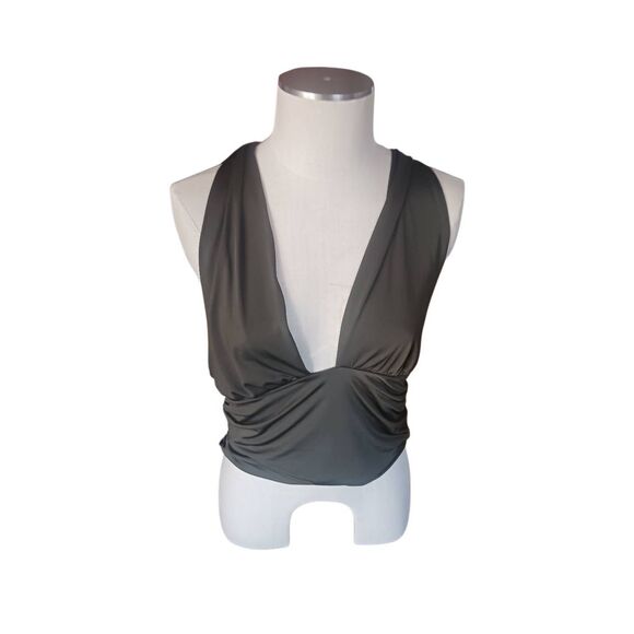 Two chic ways deep vee top dark green new with tags cruise express - Picture 1 of 4